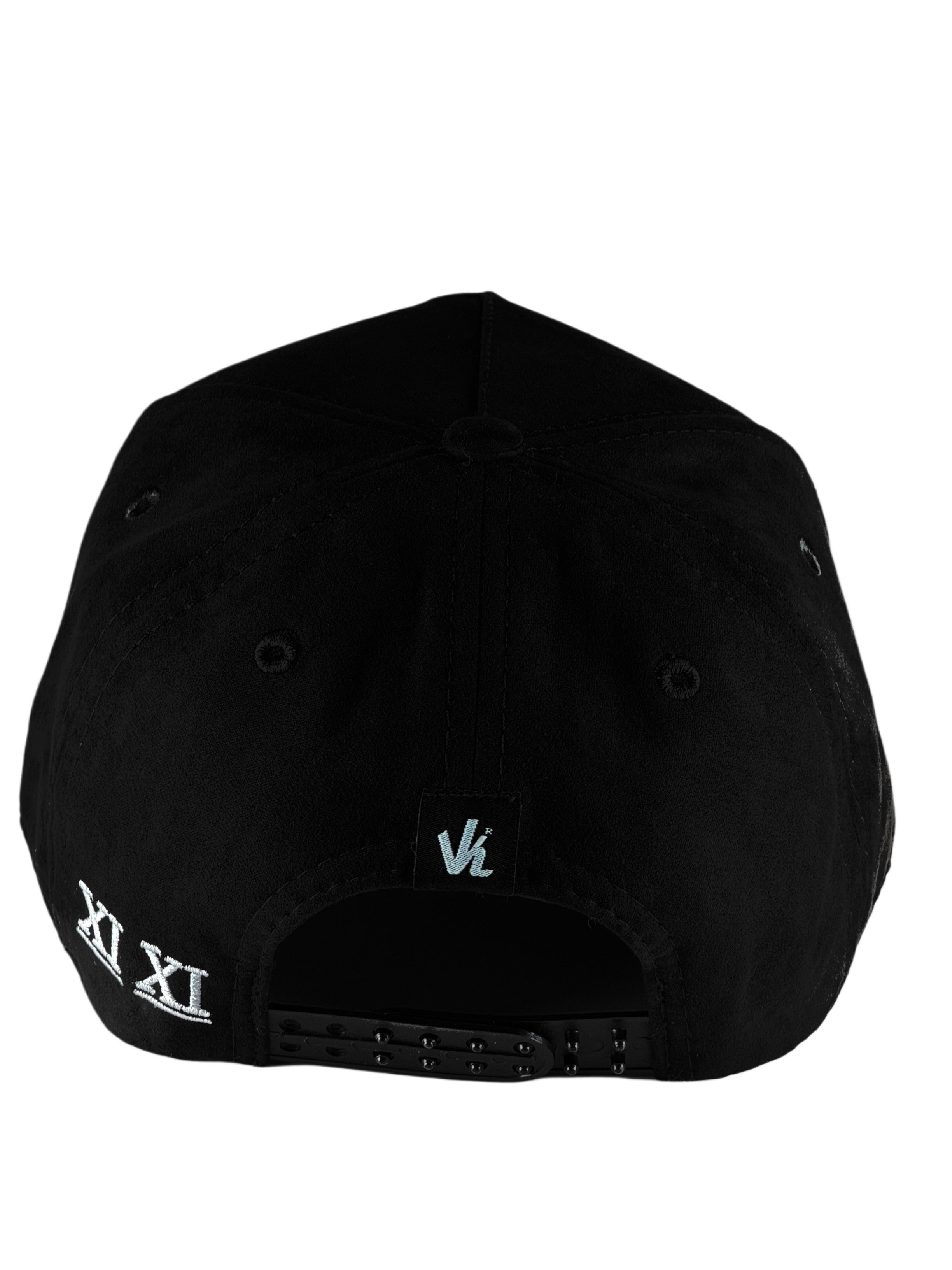GORRA NEGRA EDICIÓN LIMITADA – NEW PHRASE BLACK AND WHITE